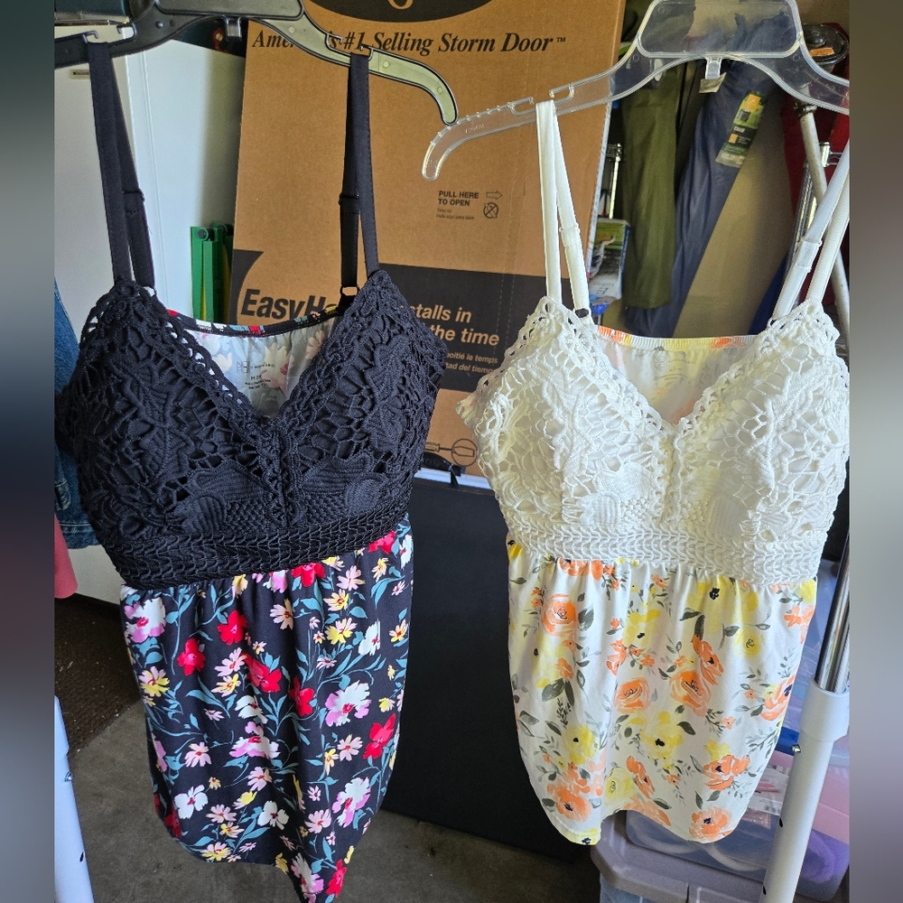 Floral Lace Tops in Black and White